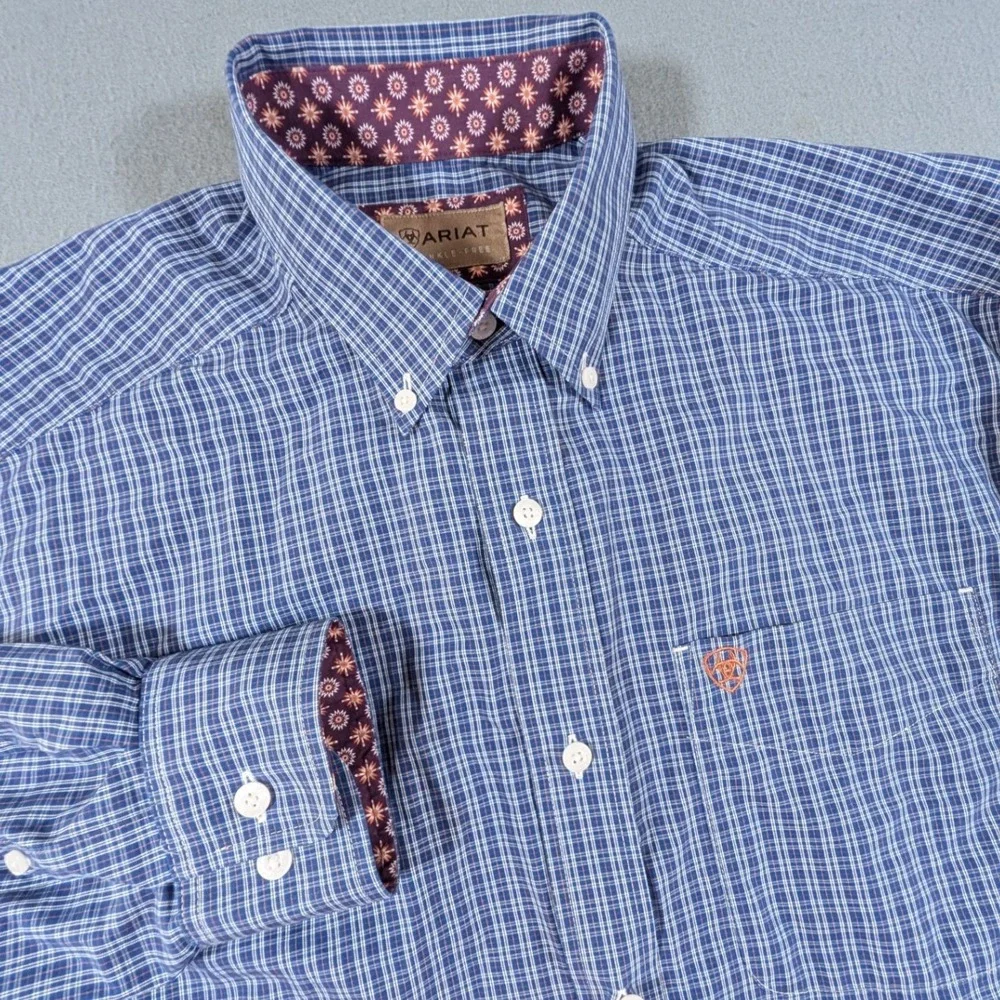 Ariat Button Down Shirt Mens Medium Blue Plaid Wrinkle-Free Western Cowboy